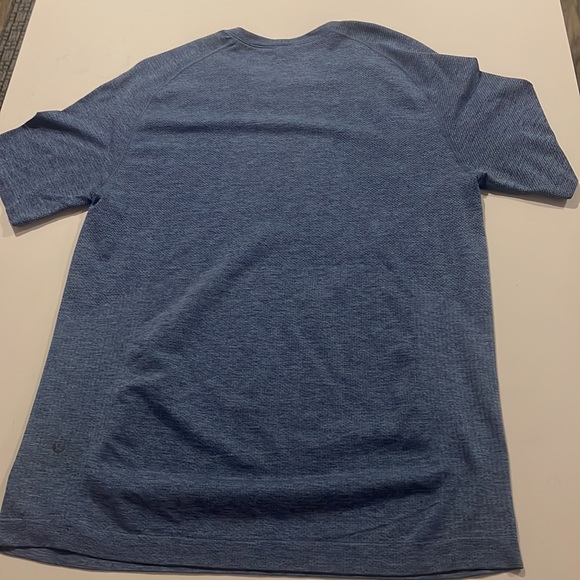 Men’s Lululemon Metal Vent Tech Short Sleeve 2.0 Blue - Picture 4 of 5